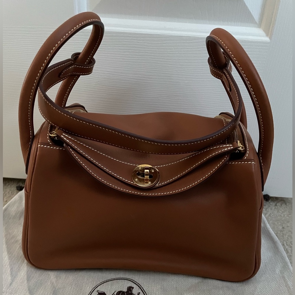 Hermes Lindy 26 | Tan Swift Leather